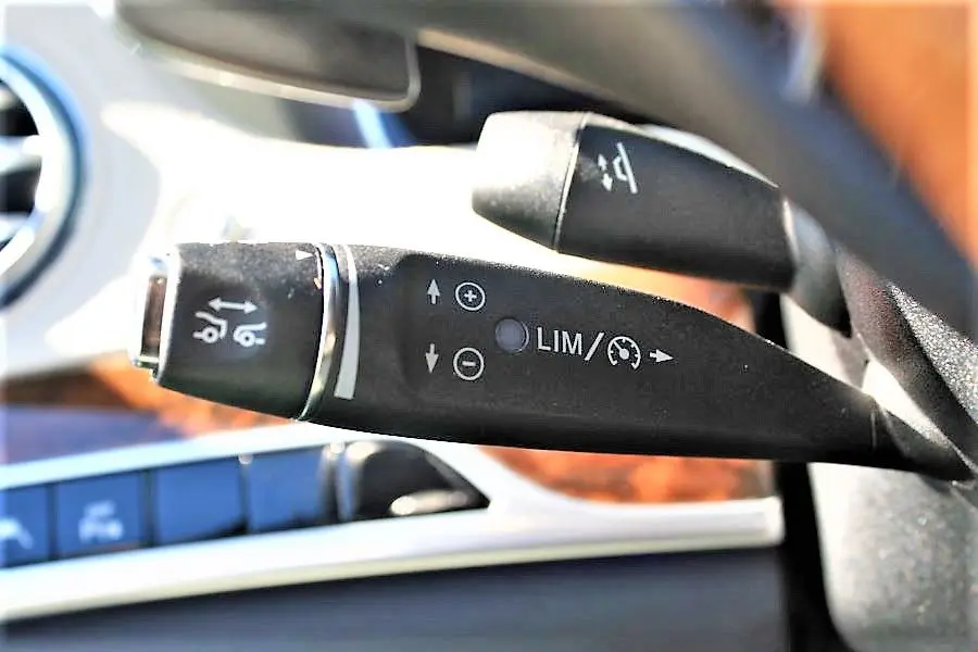 Mercedes-Benz S 300 BlueTEC Hybrid Longo 9