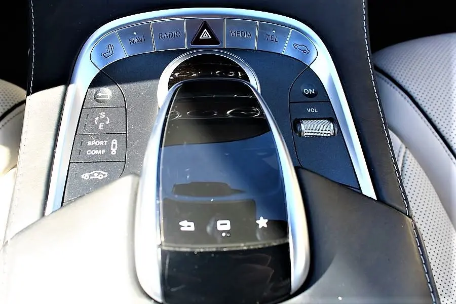 Mercedes-Benz S 300 BlueTEC Hybrid Longo 32