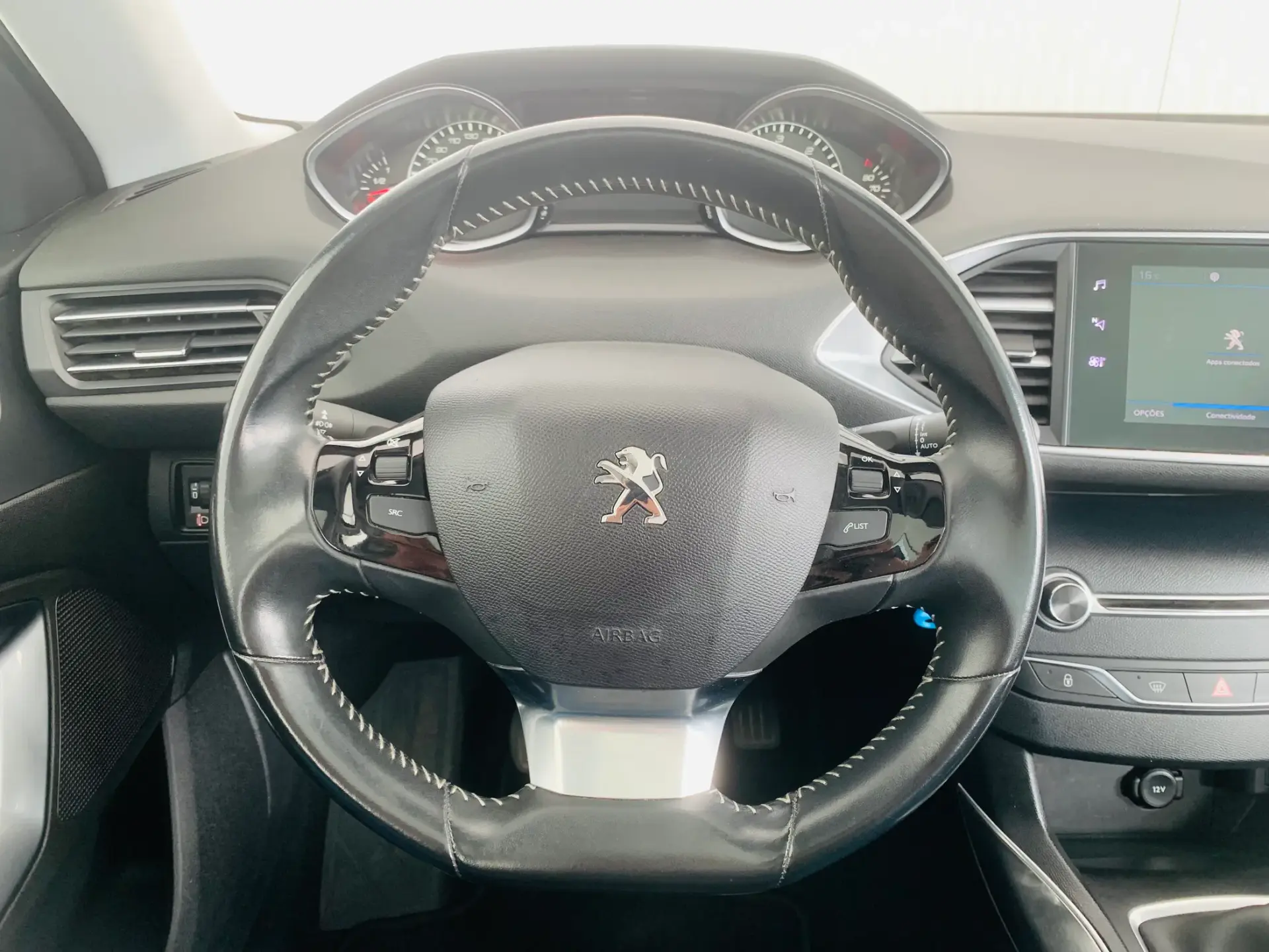 Peugeot 308 SW 1.5 BlueHDi Allure 12