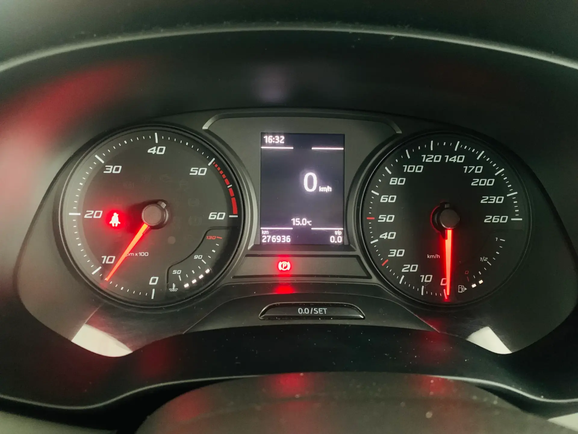 SEAT Leon 1.6 TDI Style Ecomotive 11