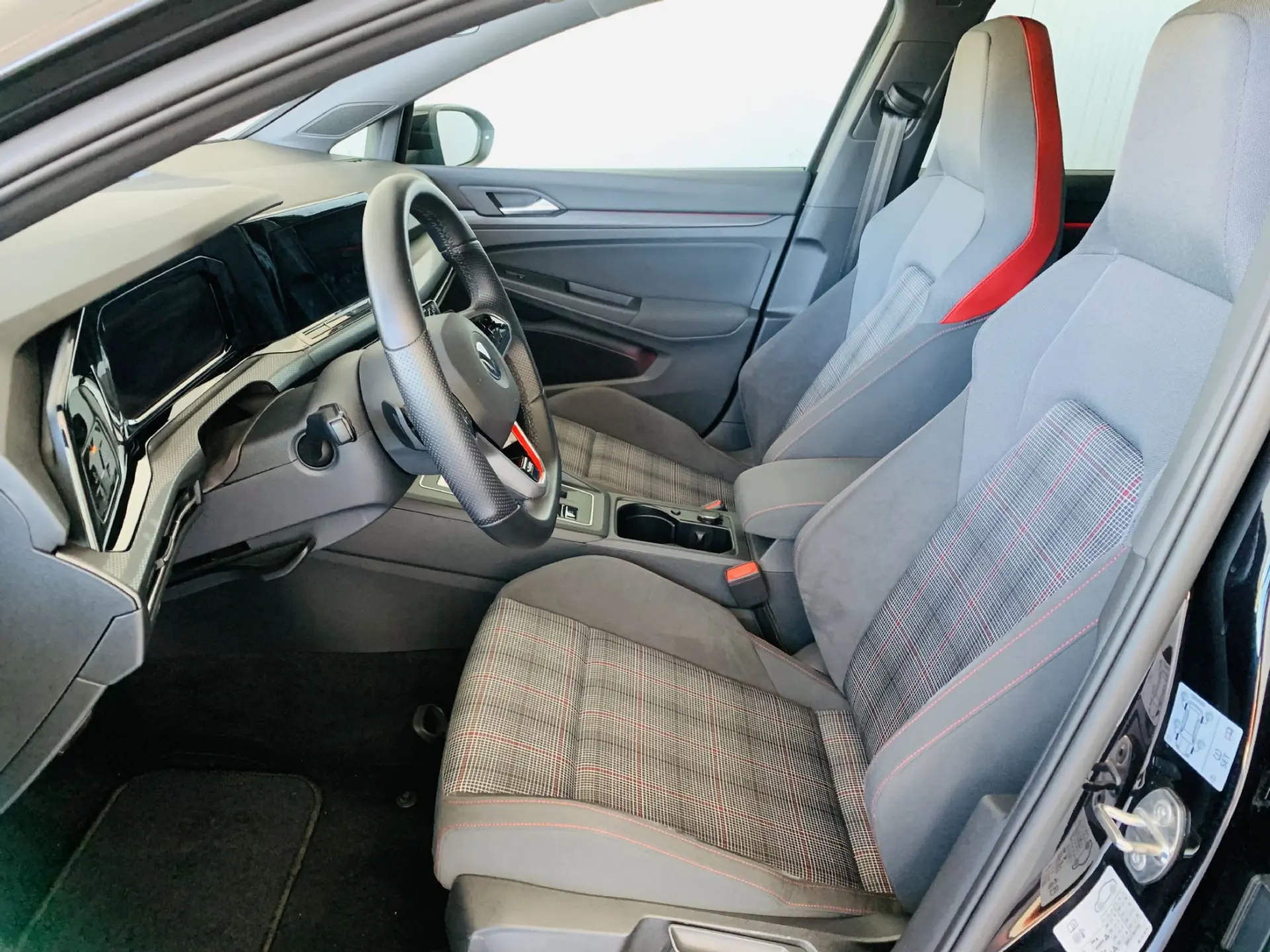 Volkswagen Golf 2.0 TSI GTI DSG 7