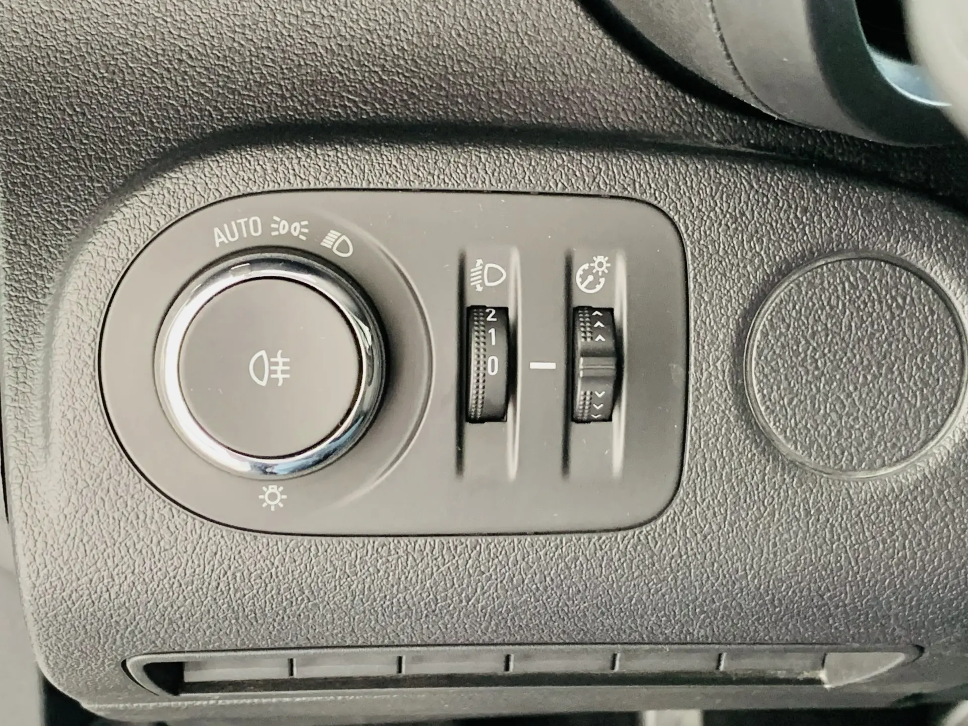 Opel Combo 1.5 CDTi Edition 11