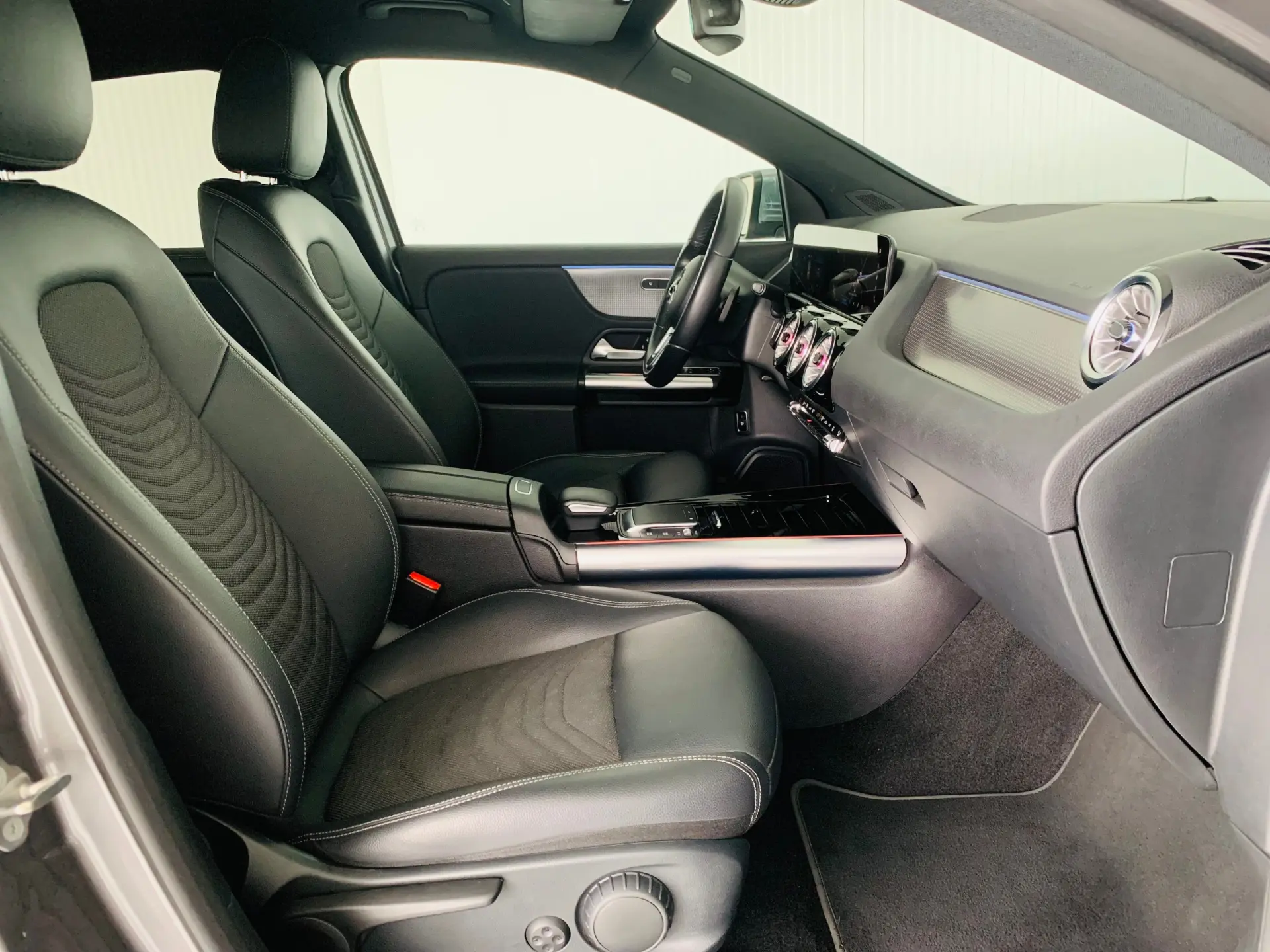 Mercedes-Benz EQA 250 Progressive 49