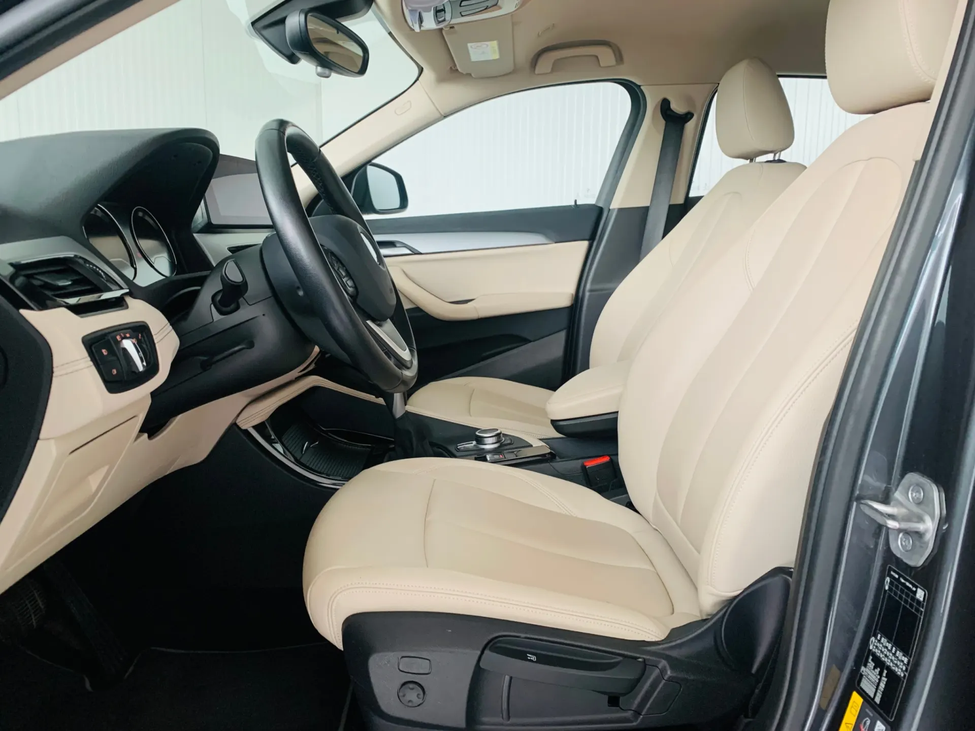 BMW X2 25 e xDrive 9