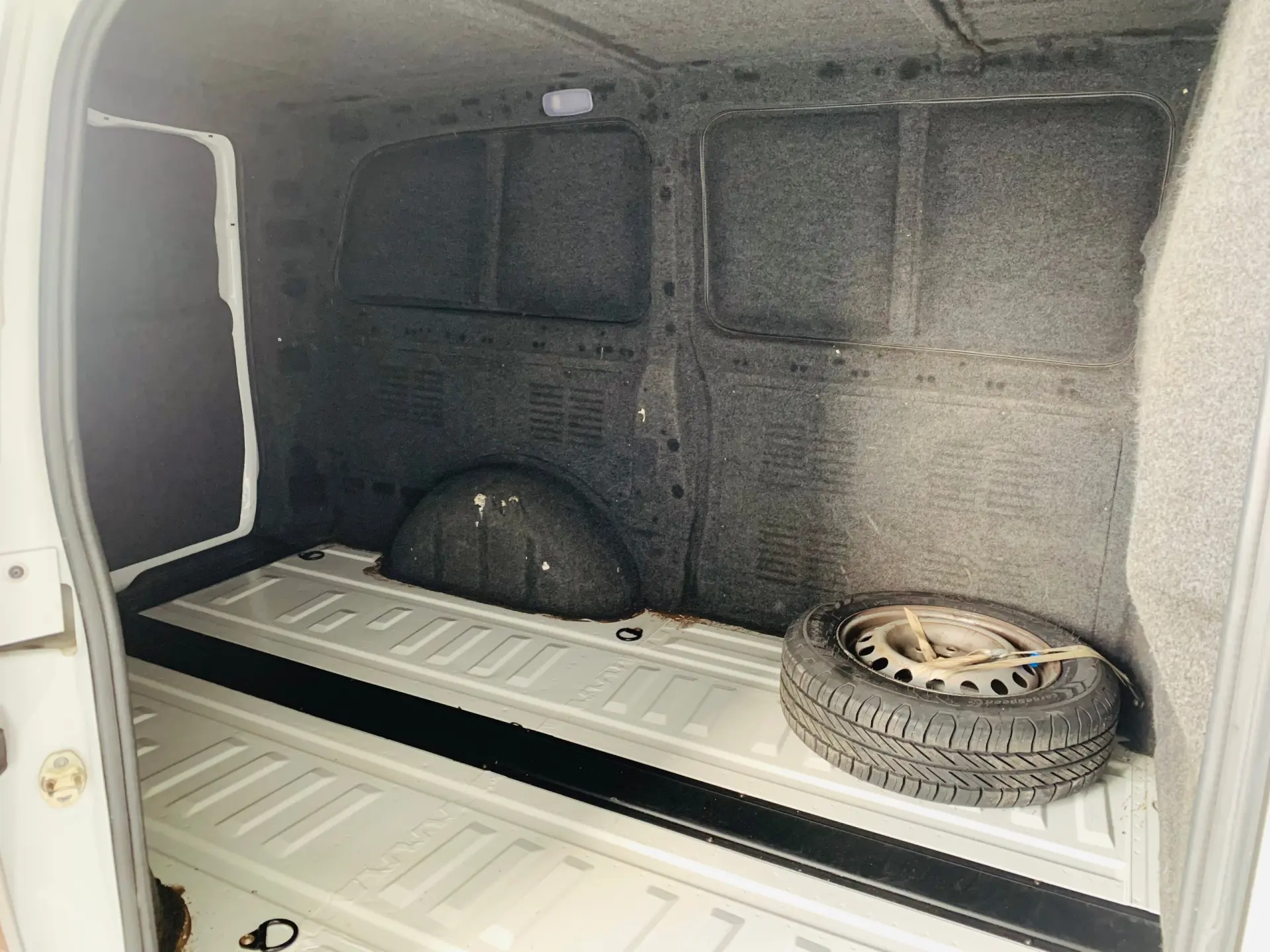 Mercedes-Benz Vito 109 CDI 10