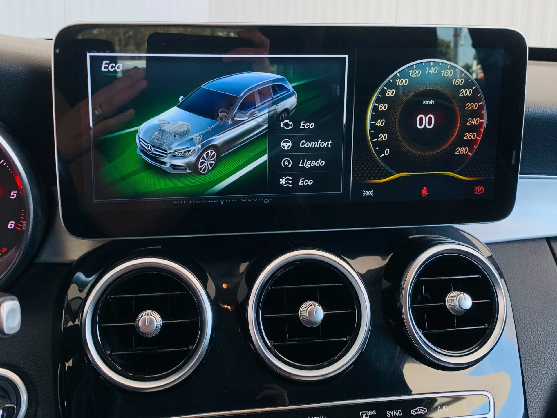 Mercedes-Benz C 200 d Station 7G-TRONIC 28