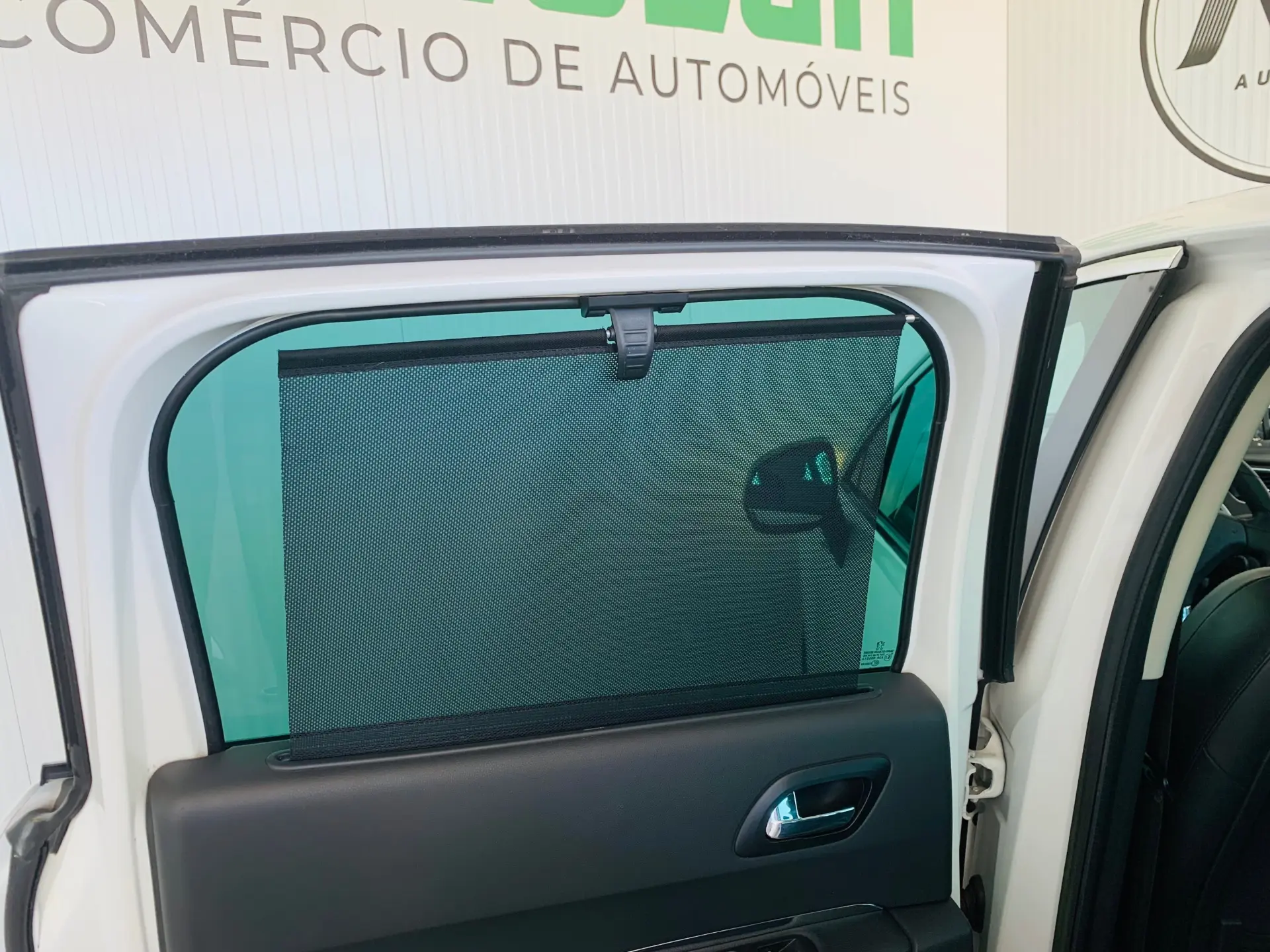 Peugeot 3008 2.0 HDi Allure J18 CVA6 30
