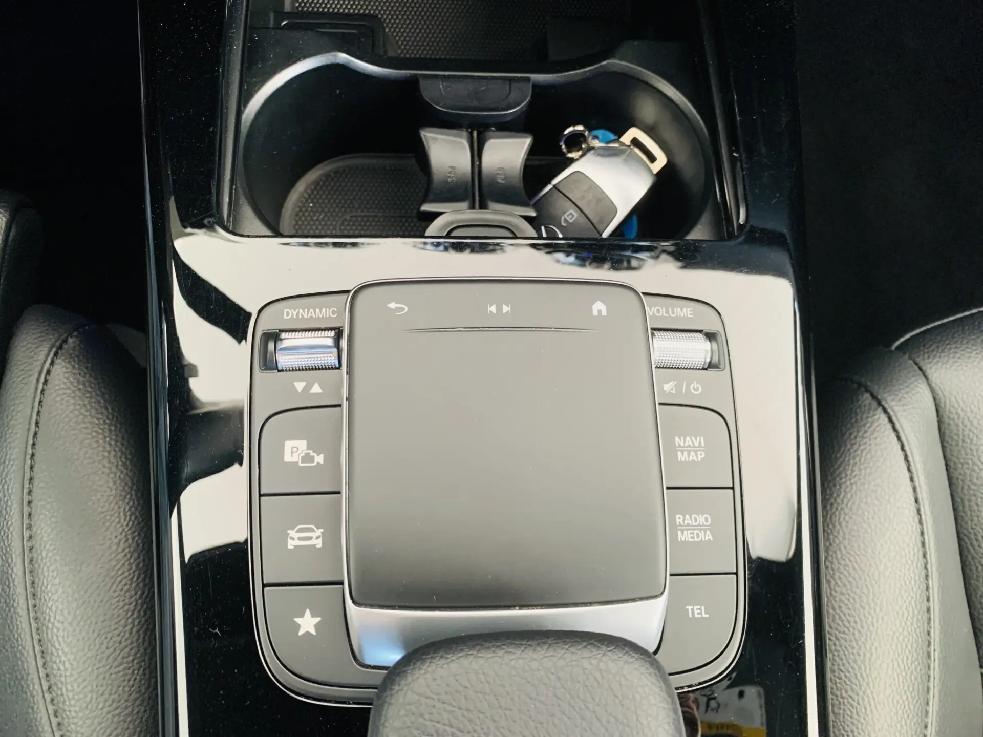 Mercedes-Benz A 250 e 8G-DCT Progressive Advanced 30