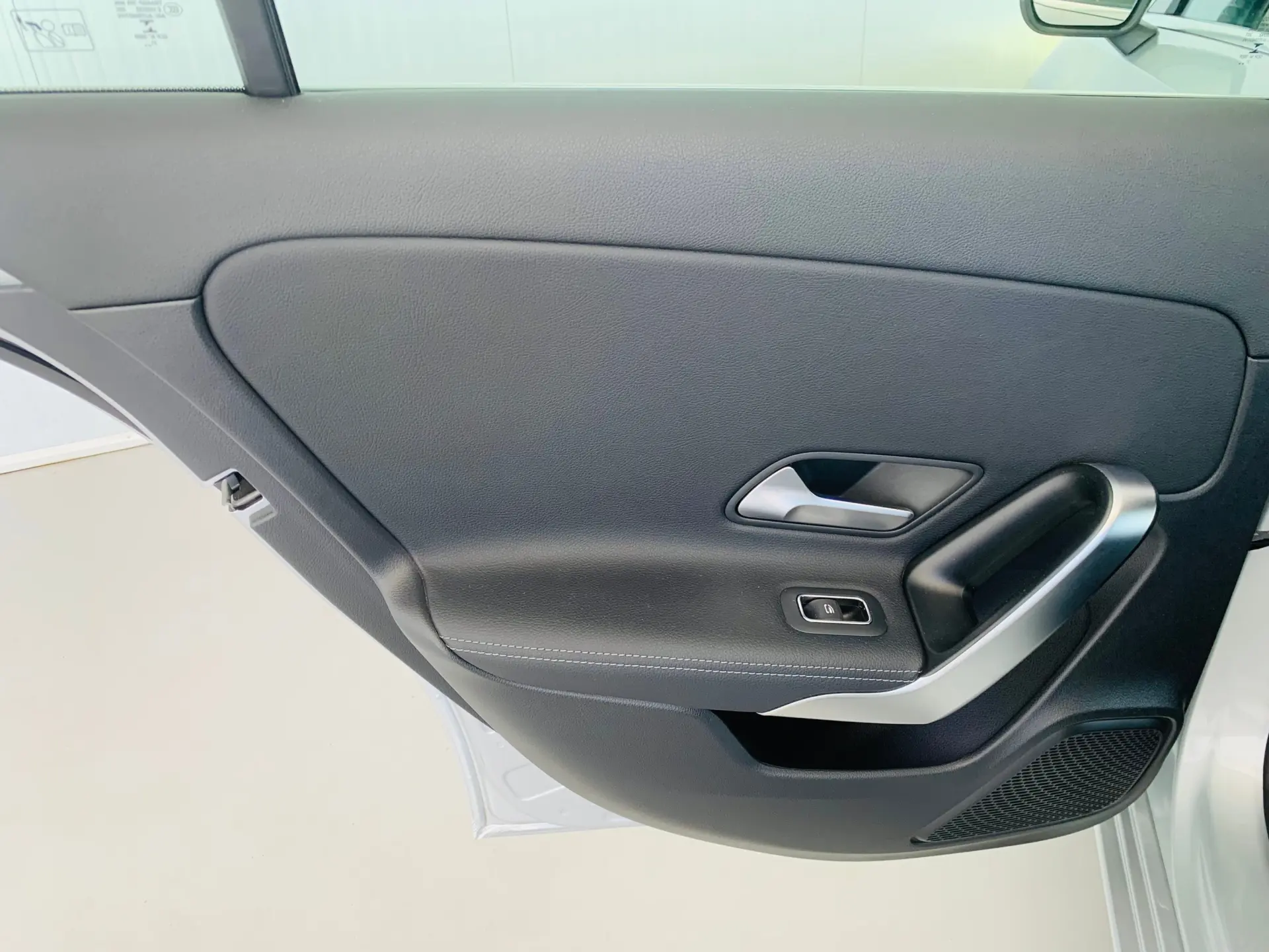 Mercedes-Benz A 250 e 8G-DCT Progressive Advanced 32