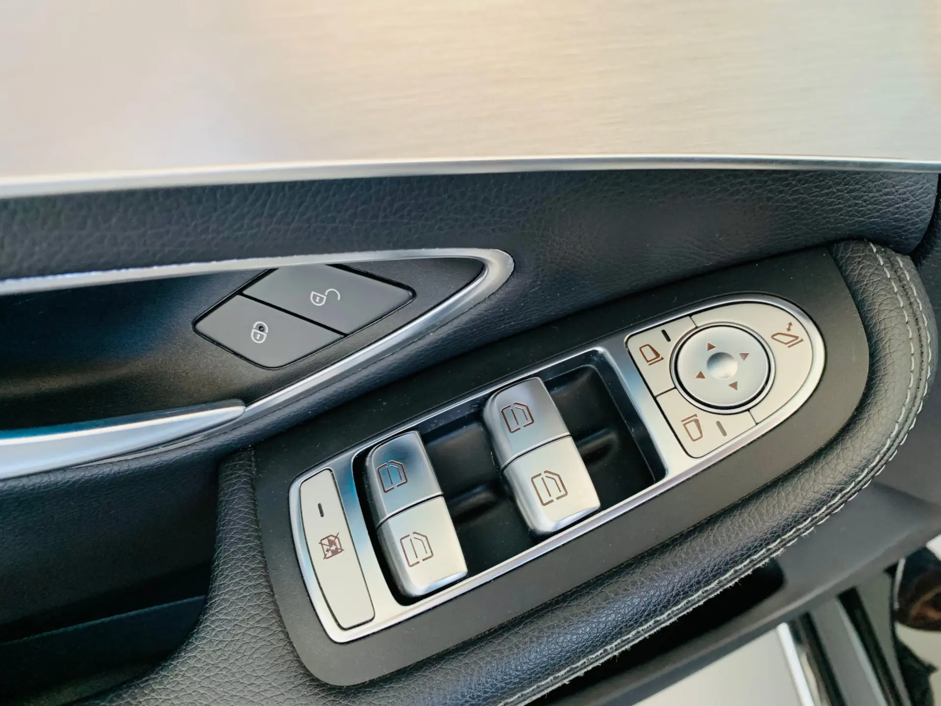 Mercedes-Benz C 200 d Station 7G-TRONIC 9