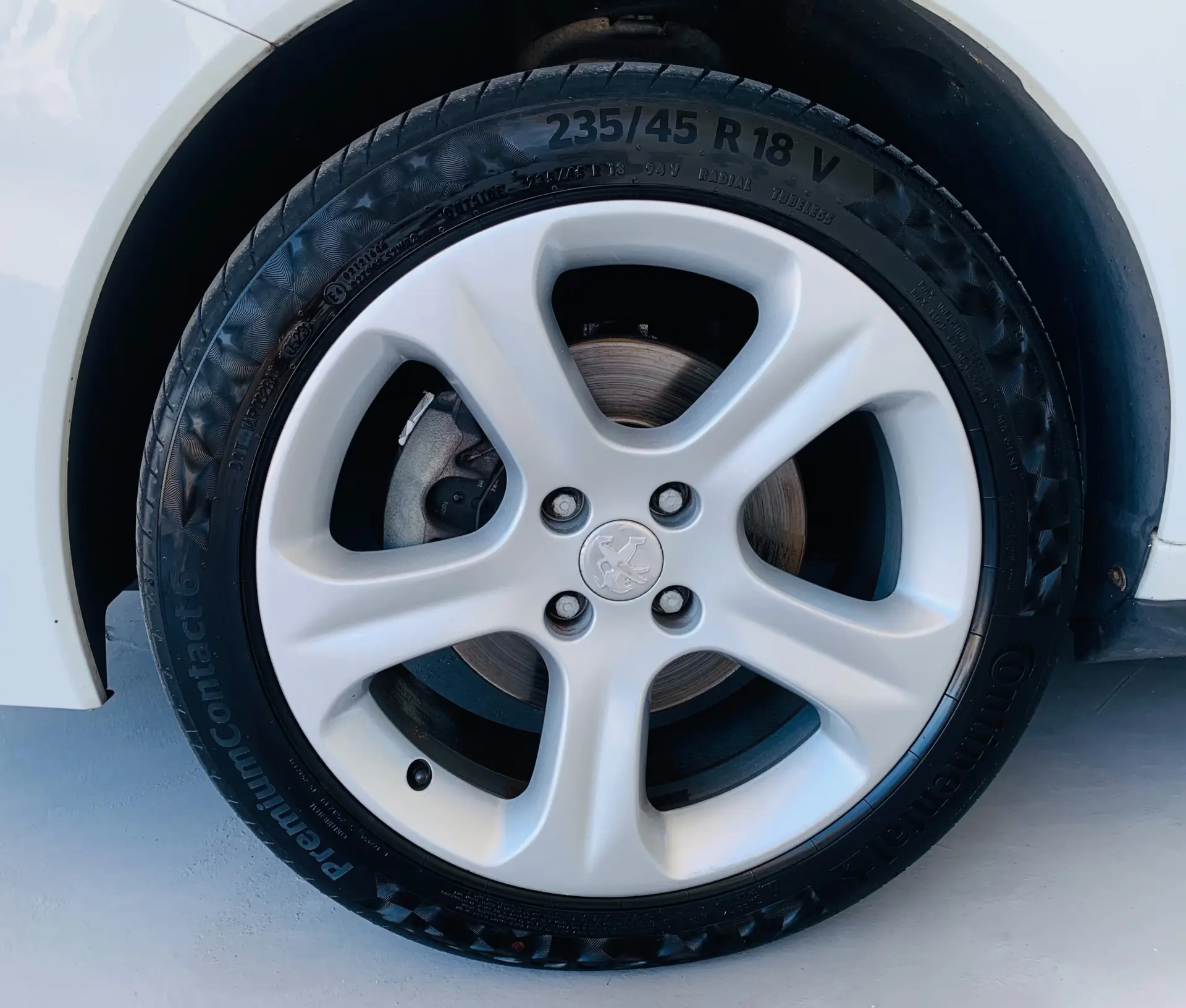 Peugeot 3008 2.0 HDi Allure J18 CVA6 5
