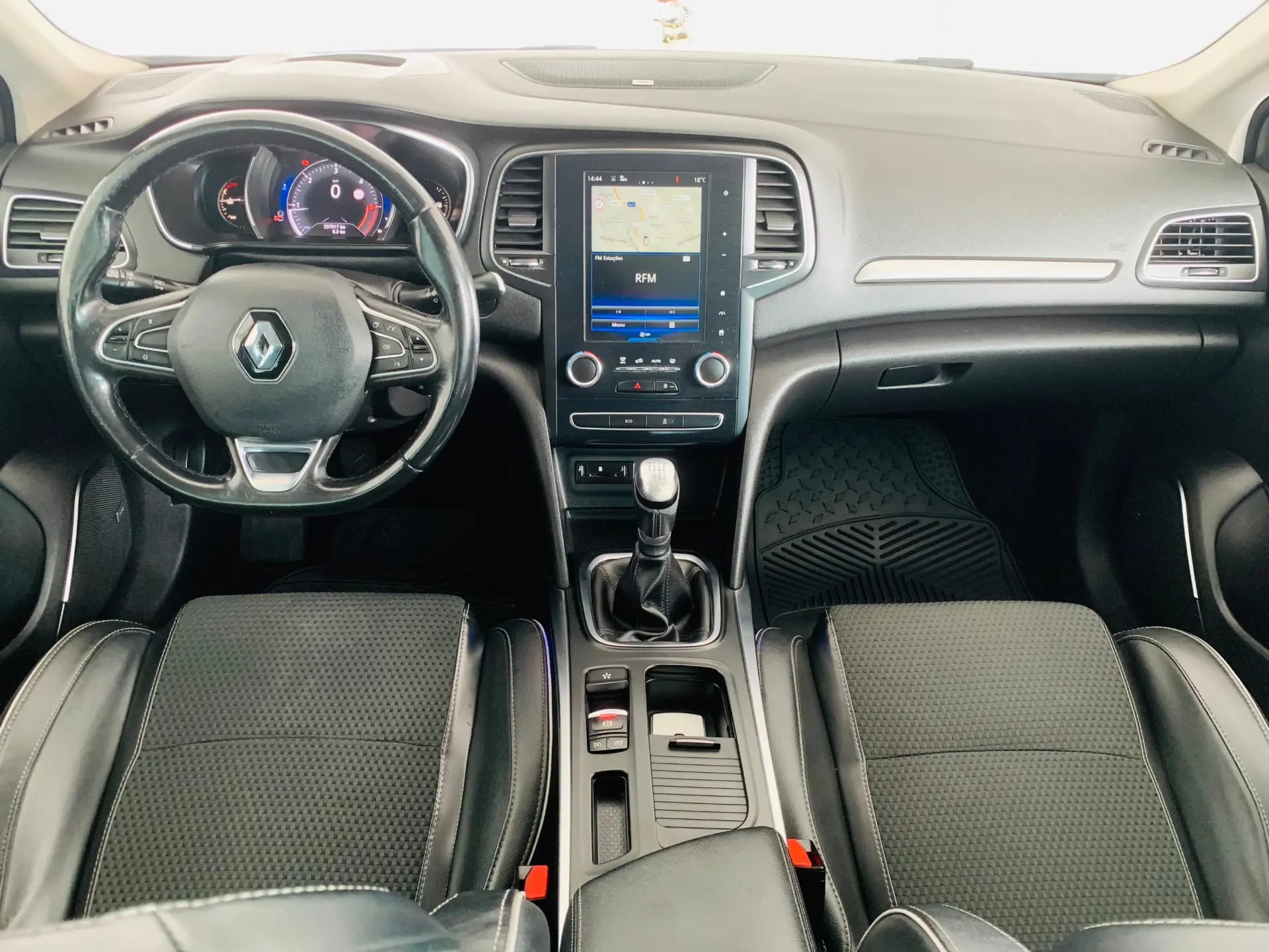 Renault Mégane Sport Tourer 1.5 dCi Bose Edition 38