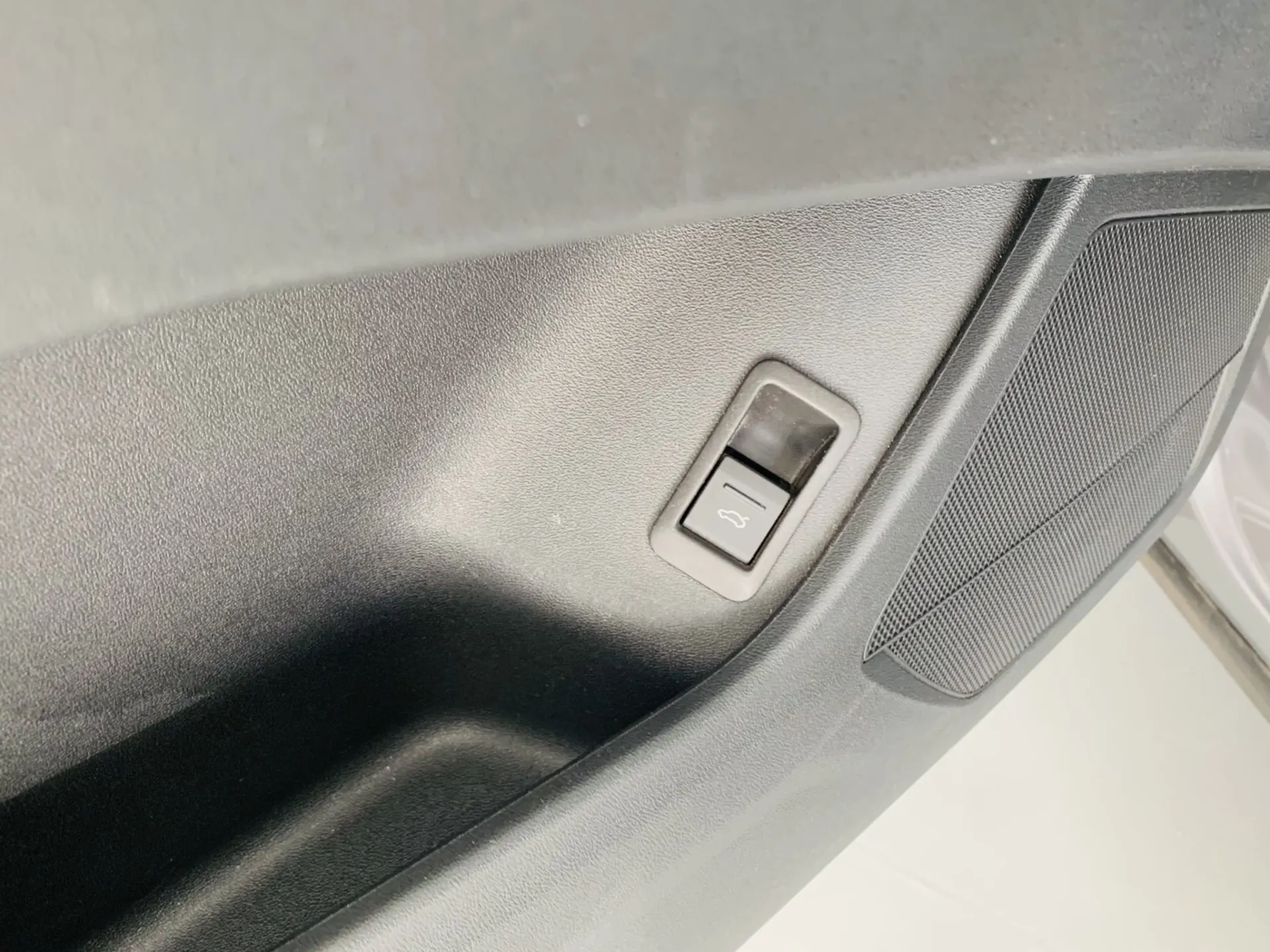 Audi Q4 Sportback e-tron 8