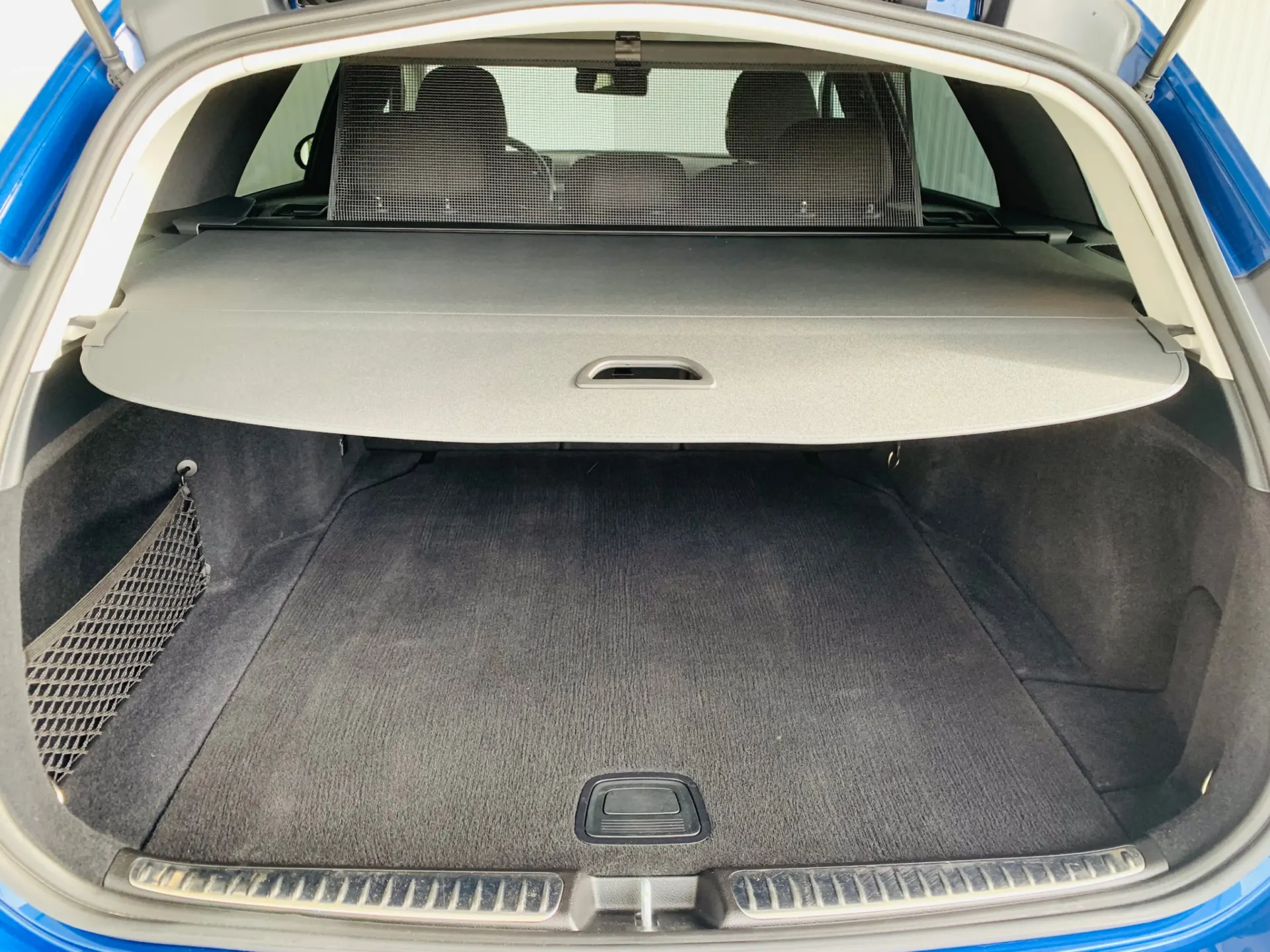 Mercedes-Benz C 200 38