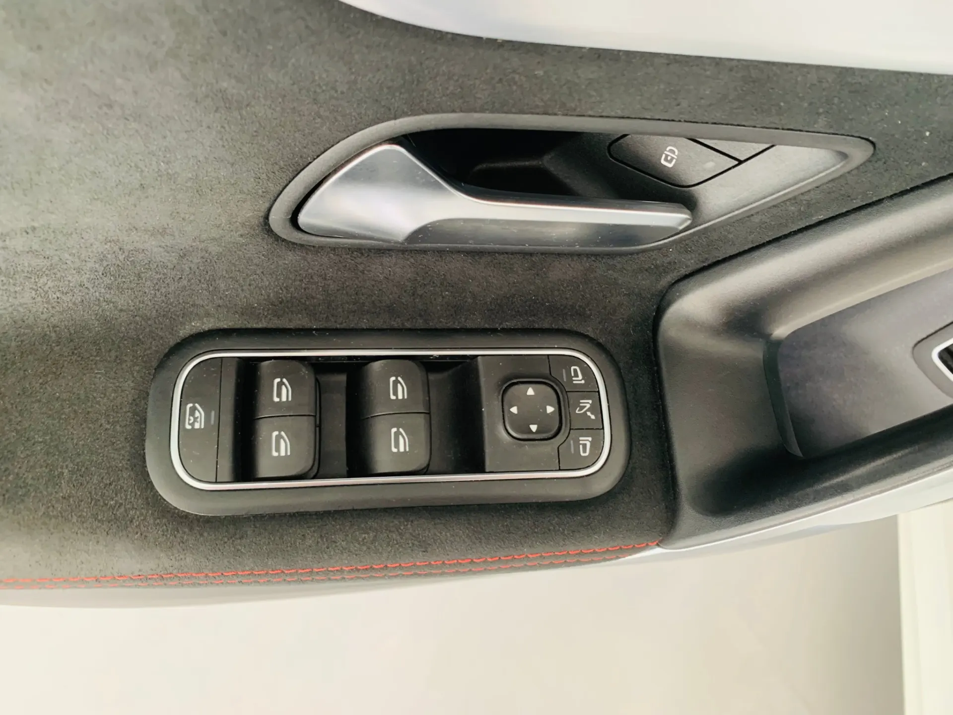 Mercedes-Benz A 180 Limousine d AMG Line 8