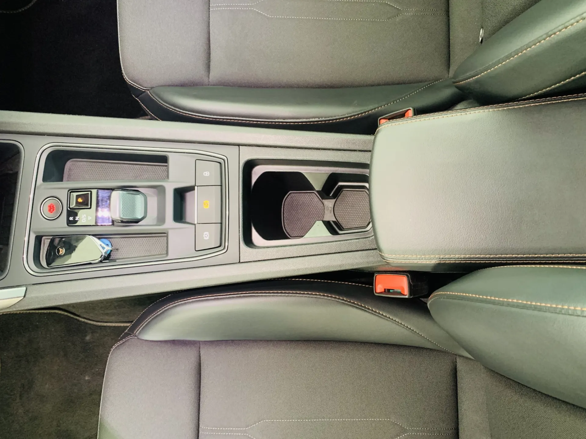 Cupra Formentor 1.4 e-Hybrid DSG 40