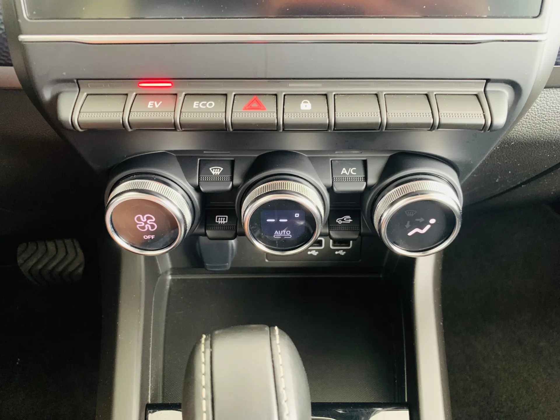 Renault Arkana 1.6 E-Tech Full Hybrid Engineered 29