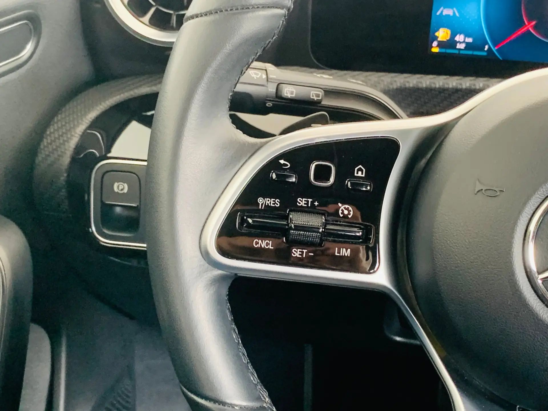 Mercedes-Benz CLA 180 7G-DCT Progressive 13