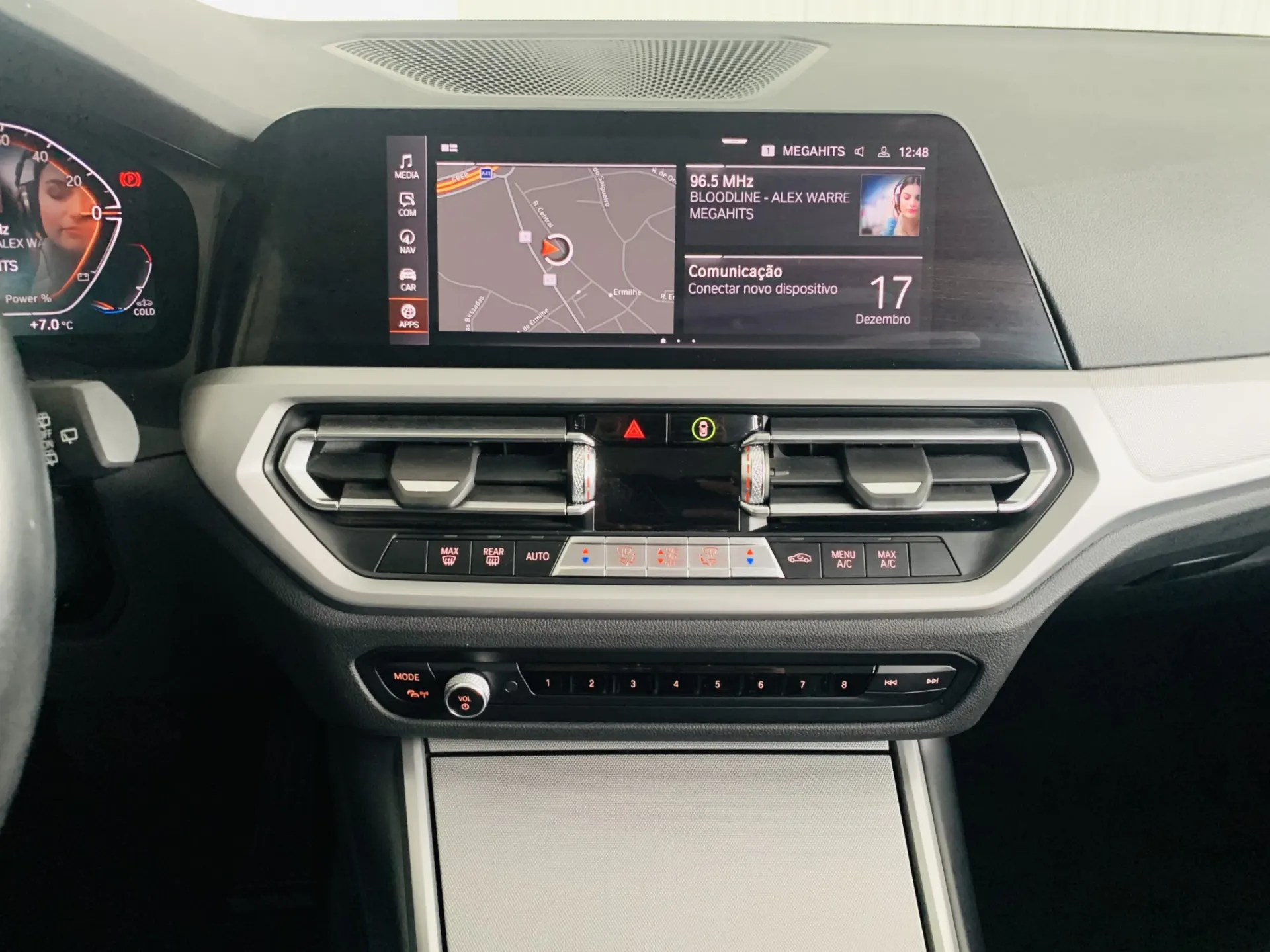 BMW 318 d Touring Auto 17