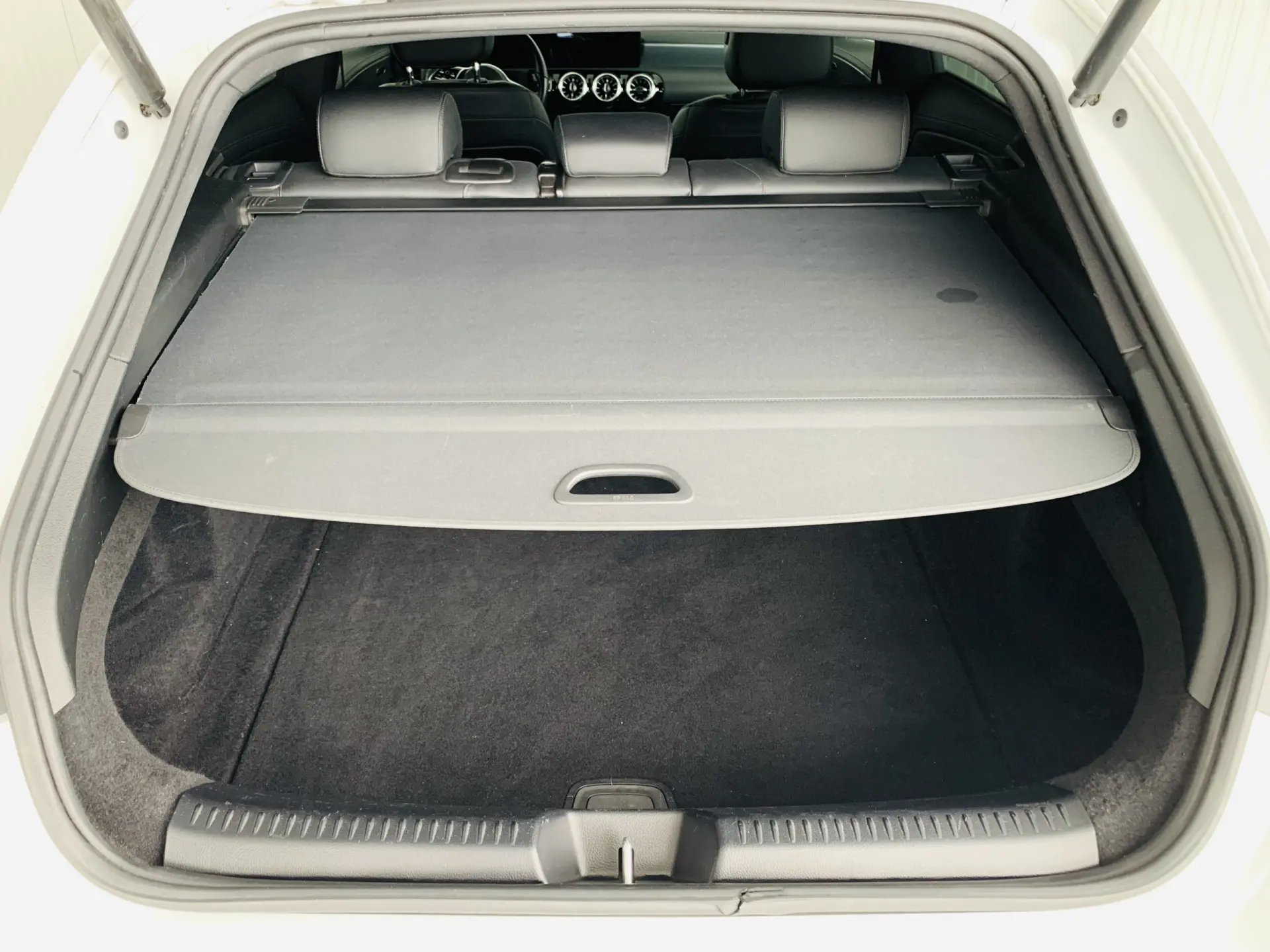 Mercedes-Benz CLA 180 d Progressive 42