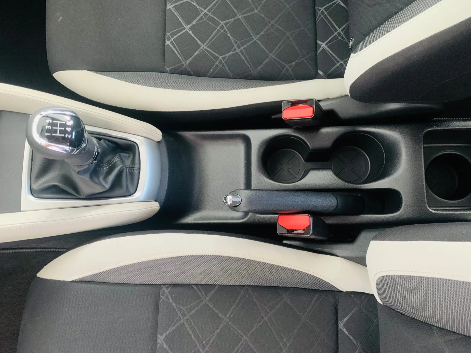Nissan Micra 0.9 IG-T N-Connecta 25