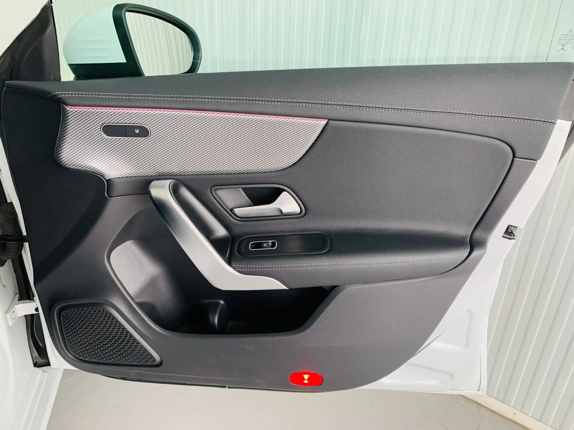 Mercedes-Benz CLA 180 d Progressive 47