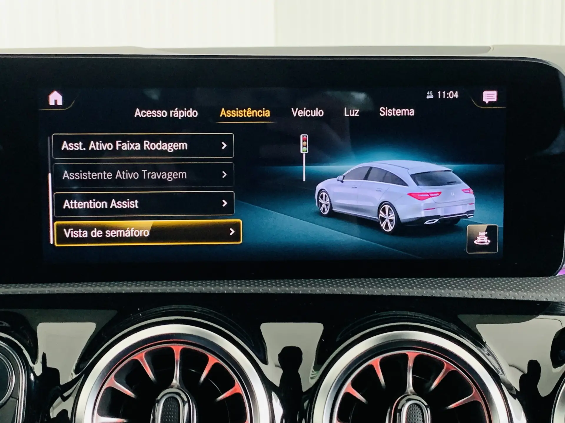 Mercedes-Benz CLA 180 d Progressive 22