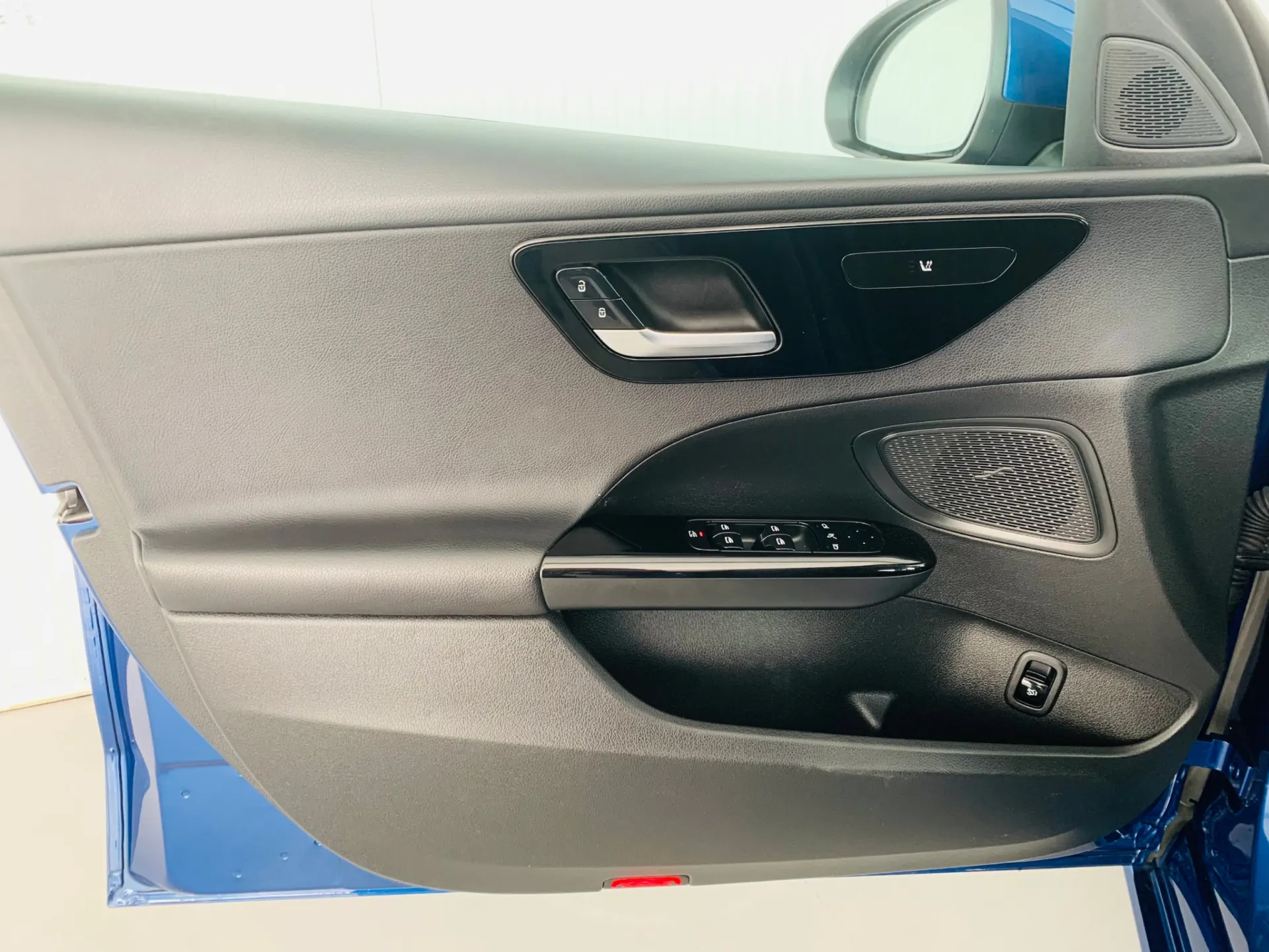 Mercedes-Benz C 200 7