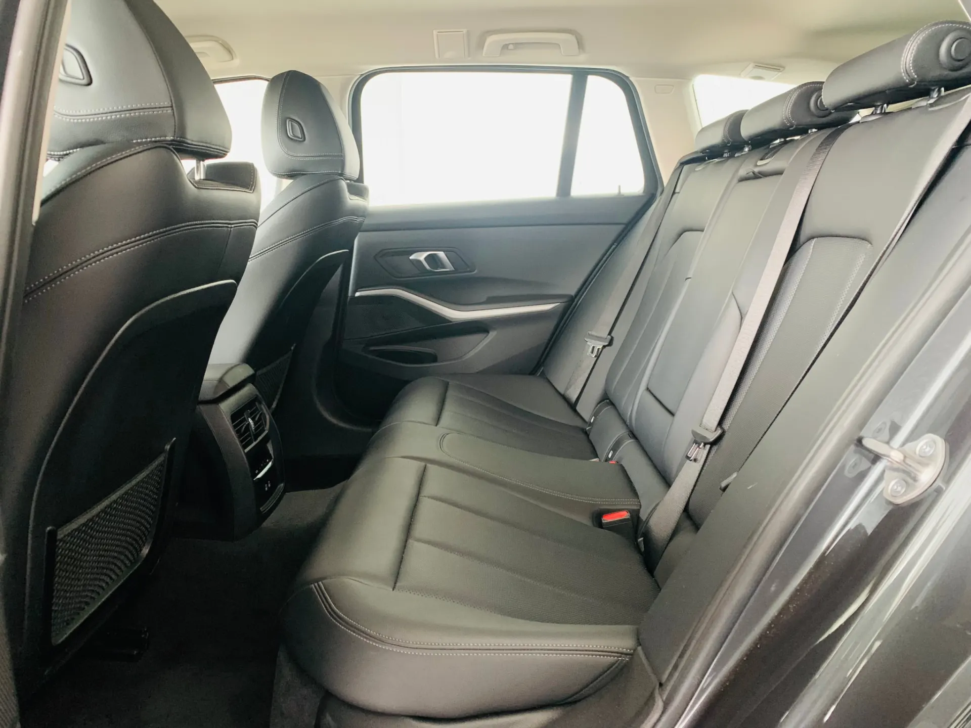 BMW 318 d Touring Auto 40