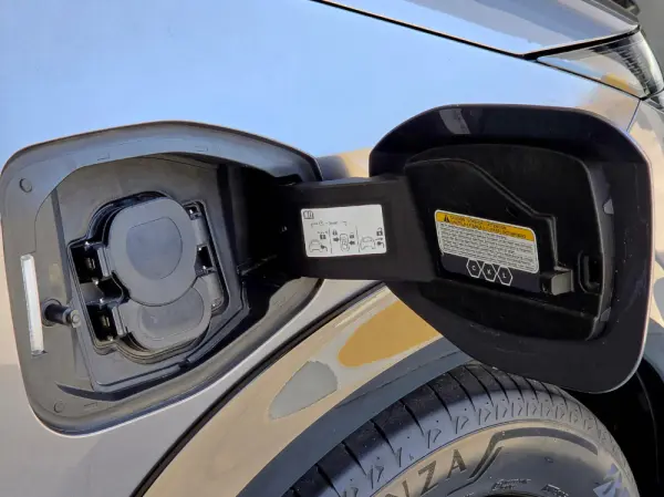 Nissan Ariya 87 kWh Engage 17
