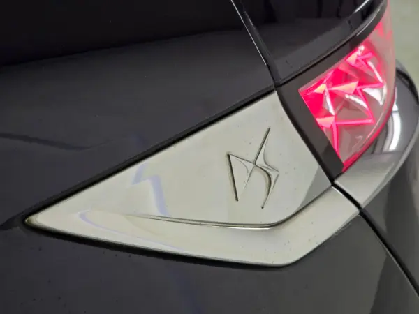 DS DS7 Crossback E-Tense Rivoli EAT8 12