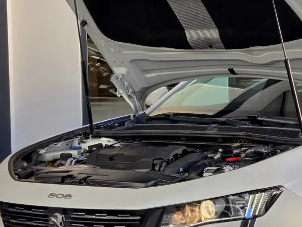Peugeot 508 SW 1.6 Hybrid Allure e-EAT8 40
