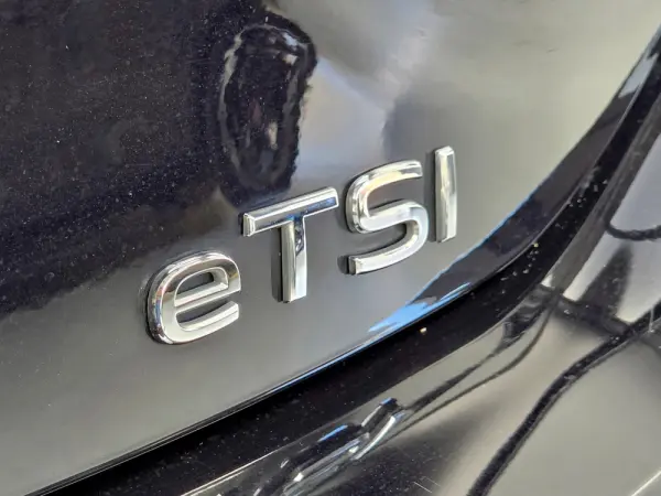 Volkswagen Golf Variant 1.0 eTSI OPF DSG Life 13