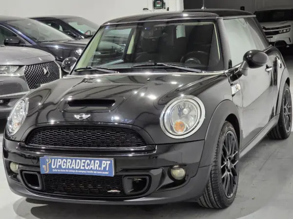 MINI 3 Portas One D 13