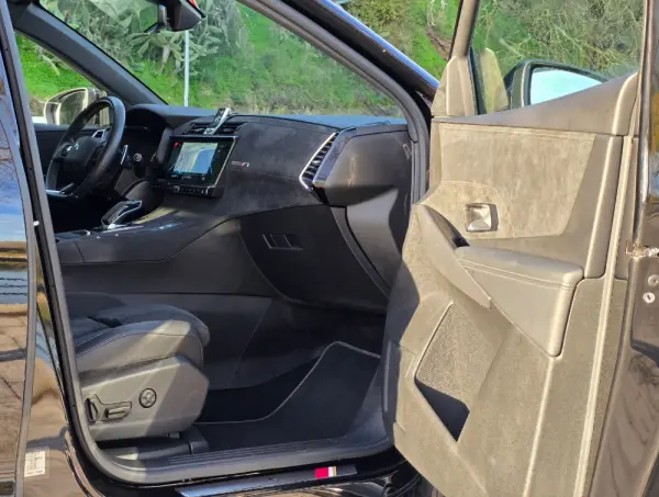 DS DS7 Crossback E-TENSE 4x4 PERFORMANCE Line+ 34