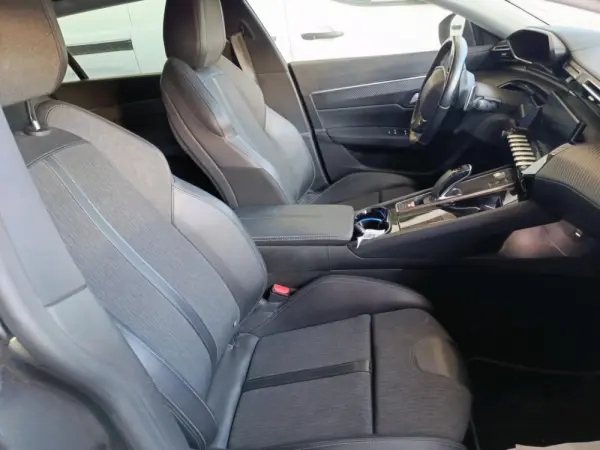 Peugeot 508 SW 1.6 Hybrid Allure e-EAT8 7
