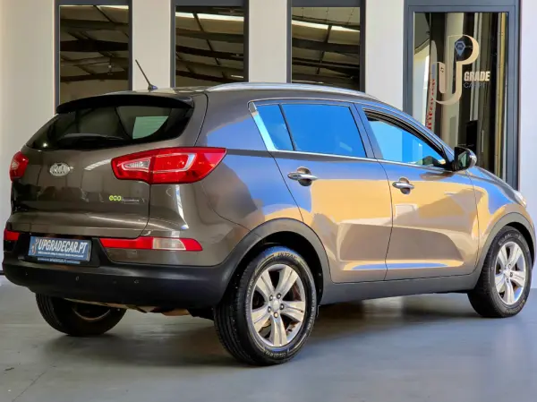 Kia Sportage 1.7 CRDi ISG Prime 9
