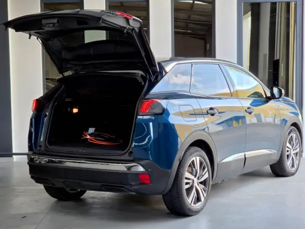 Peugeot 3008 1.6 Hybrid Allure e-EAT8 34