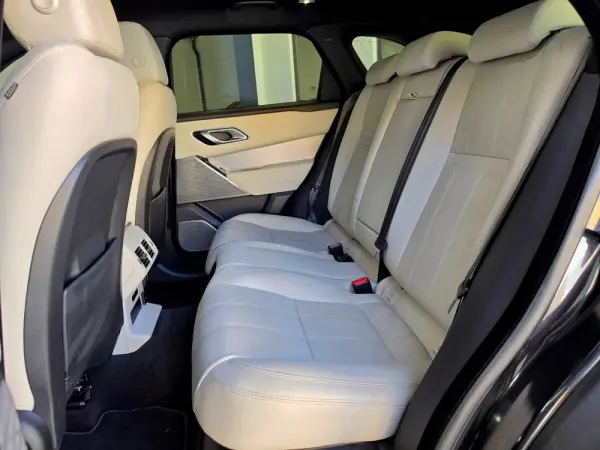 Land Rover Range Rover Velar 2.0 P400e AWD R-Dynamic SE 44
