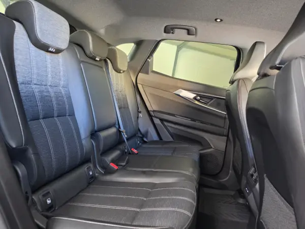 Renault Austral 1.2 E-Tech Techno 26