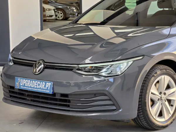 Volkswagen Golf Variant 1.0 eTSI Life DSG 2