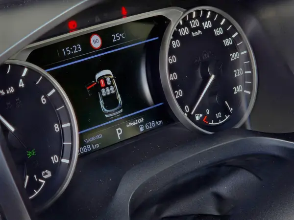 Nissan Qashqai e-Power N-Connecta 17