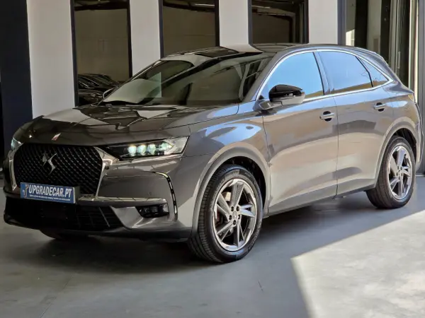 DS DS7 Crossback 4x4 Bastille + 7