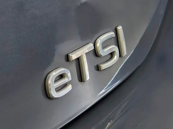 Volkswagen Golf Variant 1.0 eTSI Life DSG 12
