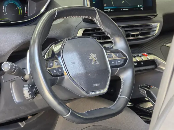 Peugeot 3008 1.6 Hybrid Allure e-EAT8 20