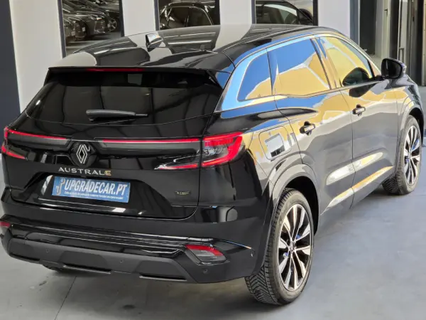 Renault Austral 1.2 E-Tech Techno 12