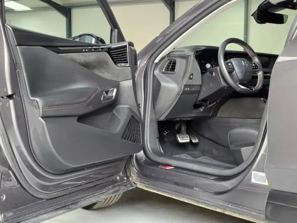 DS DS4 E-TENSE 225 PERFORMANCE LINE+ 21