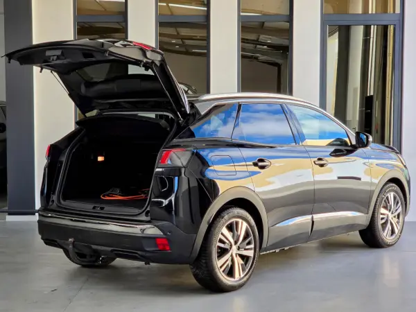 Peugeot 3008 1.6 Hybrid Allure e-EAT8 33