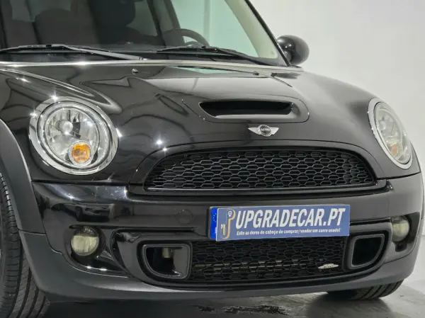 MINI 3 Portas One D 5