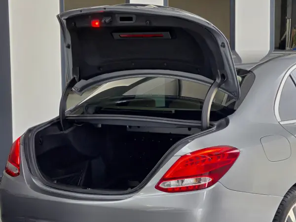Mercedes-Benz C 220 d Exclusive Aut. 44